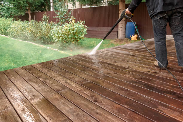 Best Patio and Deck Pressure Washing  in Schulenburg, TX